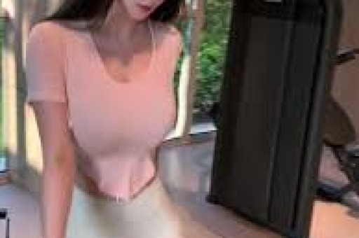 刚结婚就被出轨丈夫10年劈腿6人……被全网劝离婚的她如今终于逆袭！