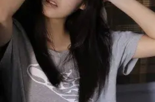 他俩真分手了？恋爱四年要结婚男友却劈腿当红小花她转头谈了出轨男！